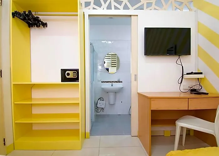 Hotel Alicia Tower Residences 2*
