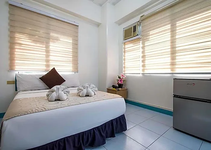 Alicia Tower Residences 2*